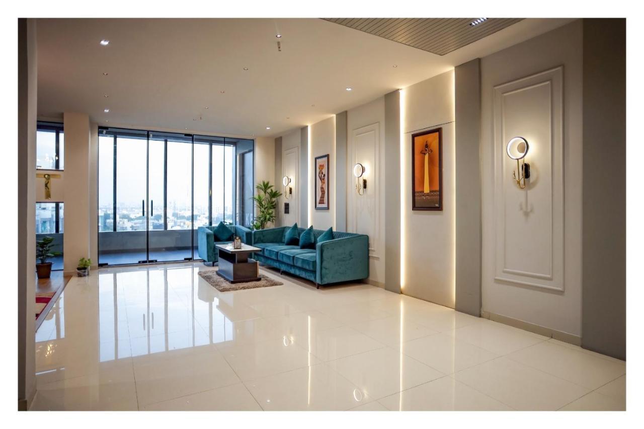 Hotel The Parker Inn By Kbnt Group Surat Esterno foto